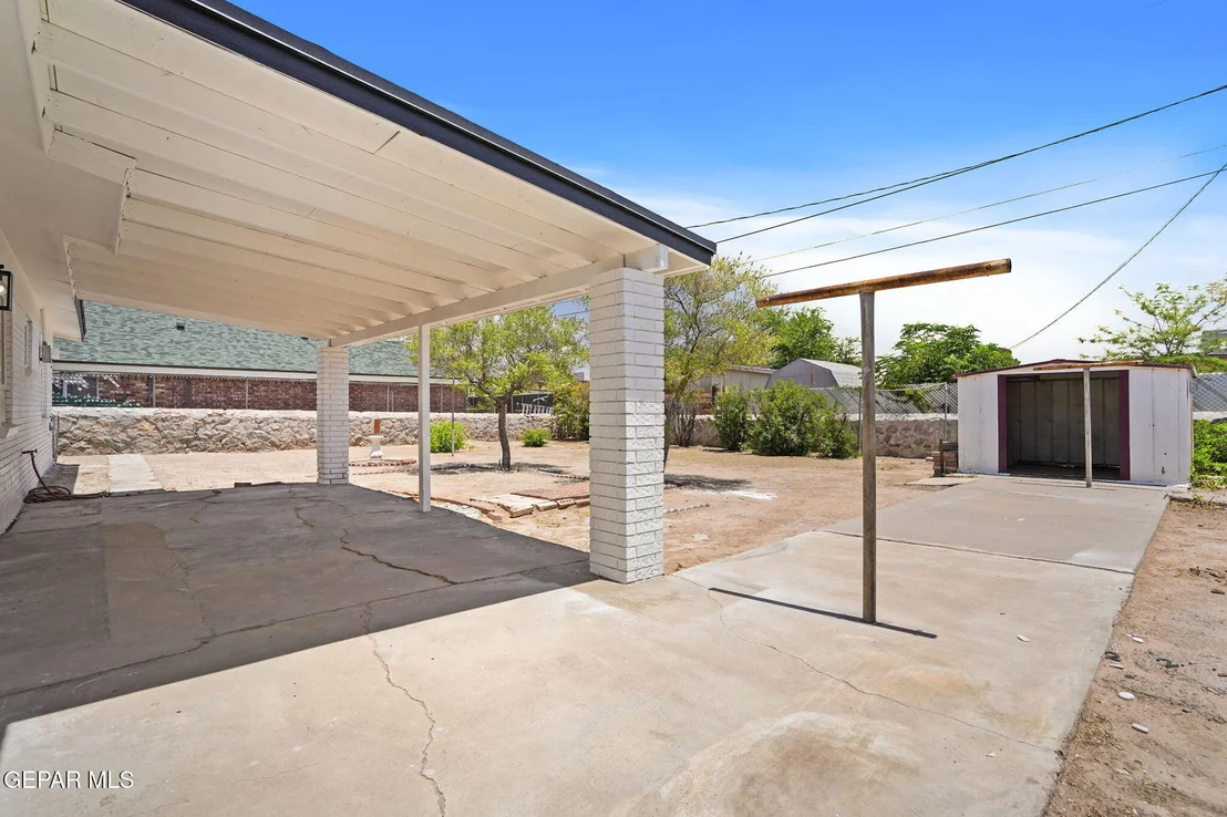 Photo of 212 MANUEL Drive