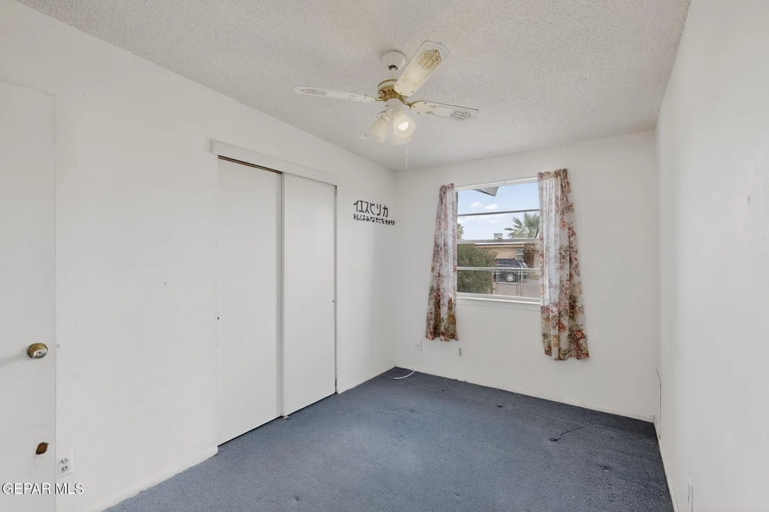 Photo of 917 MARIGOLD Way