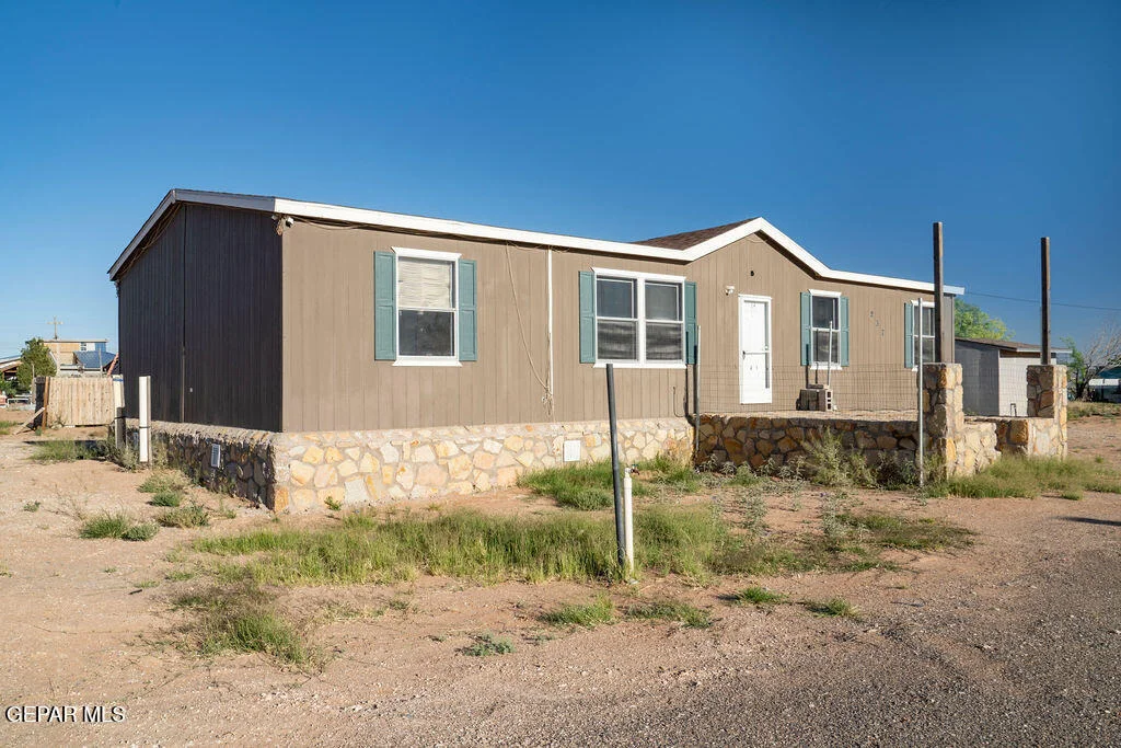 Photo of 237 MAGEE Drive