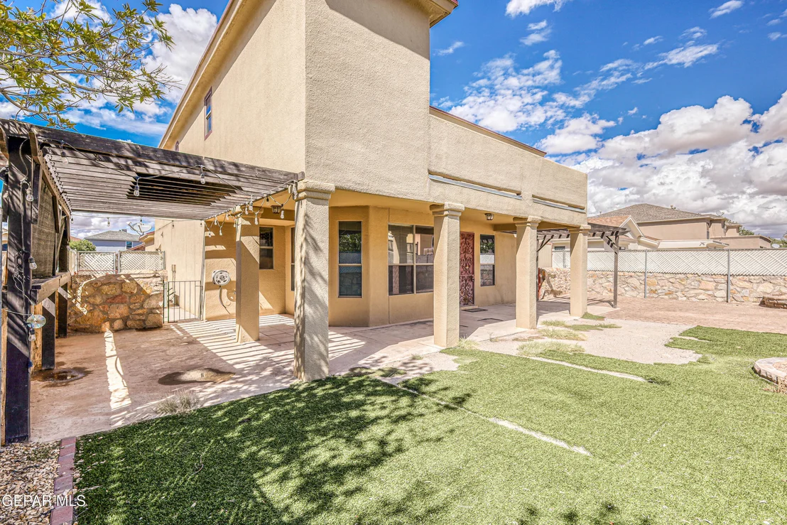 Photo of 14032 Highweed Drive