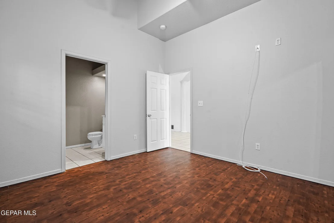 Photo of 12596 SUN TRAIL Drive