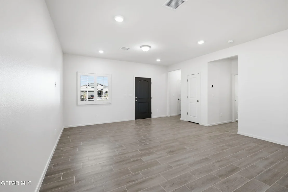 Photo of 13829 Summer Wave Avenue