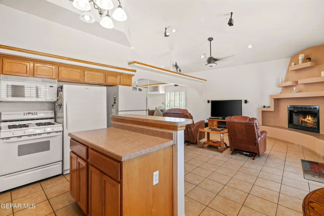 Photo of 11357 LOMA CRYSTAL Place