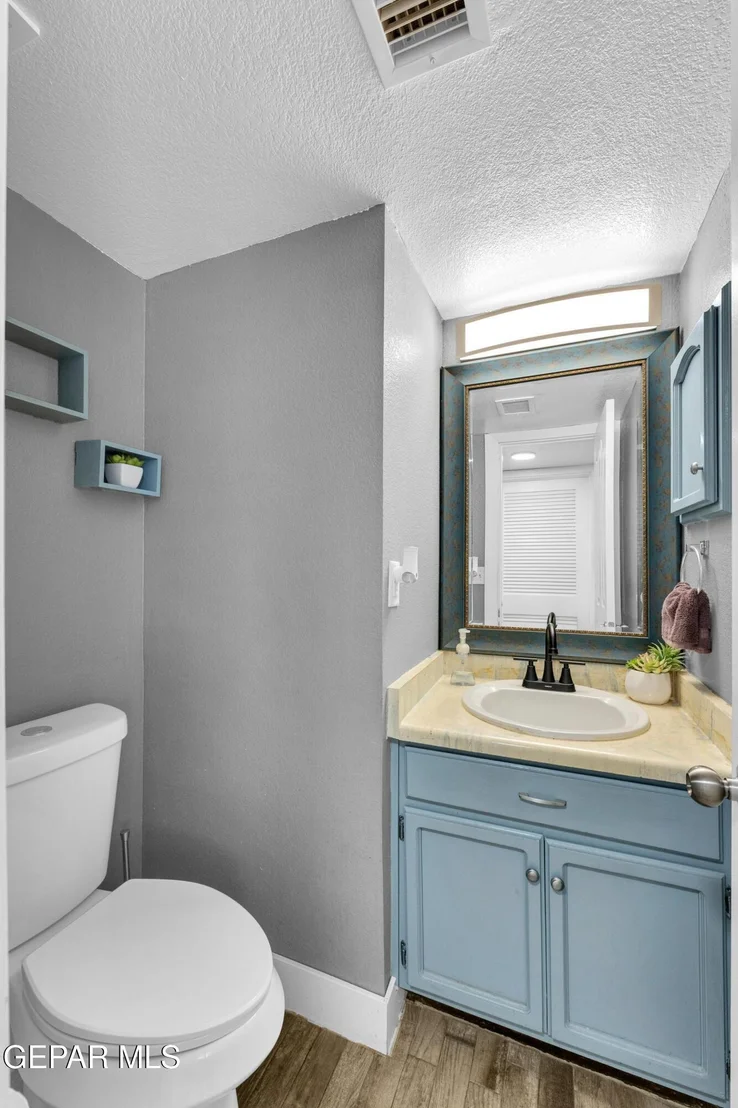 Photo of 427 Winter Spring Place