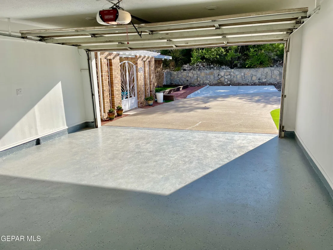 Photo of 3124 PARK NORTH Drive