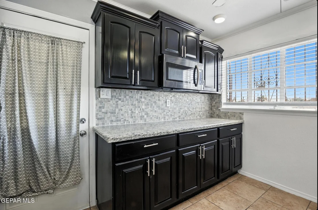Photo of 8200 SANDLAND Drive