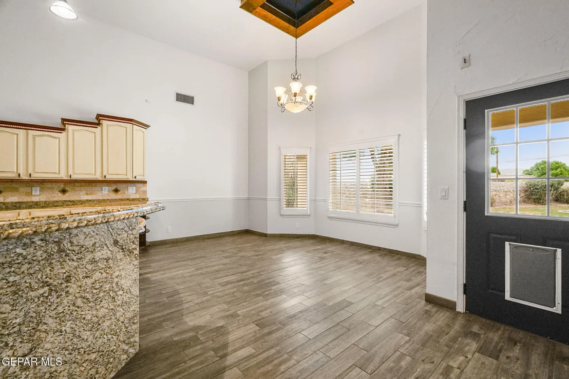 Photo of 651 Simon Court