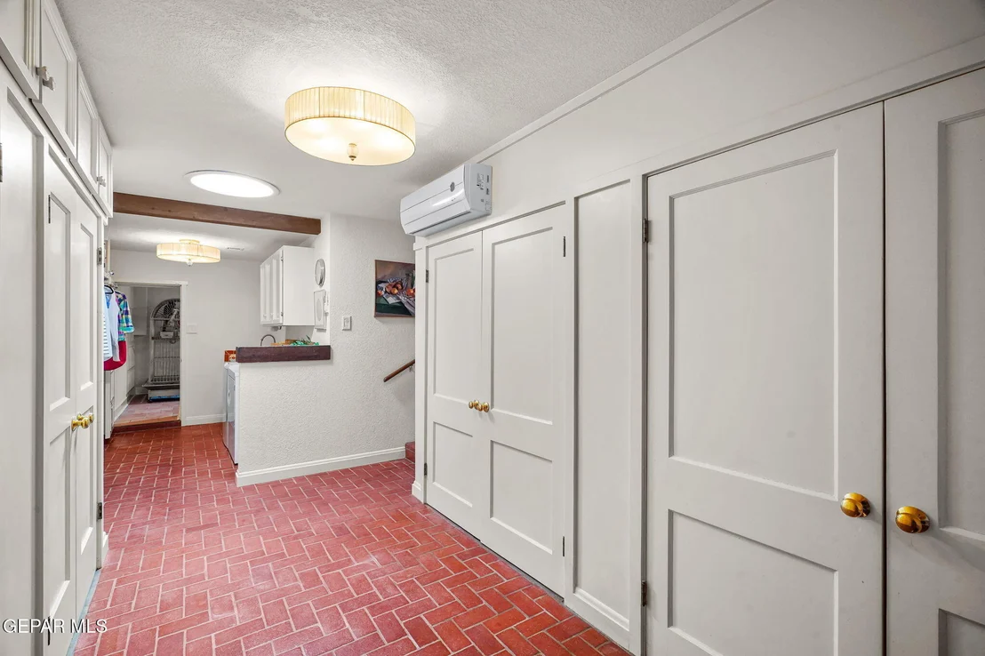 Photo of 3009 SILVER Avenue