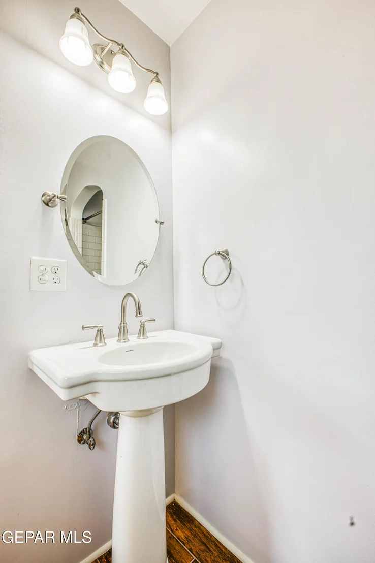 Photo of 820 Galloway Drive