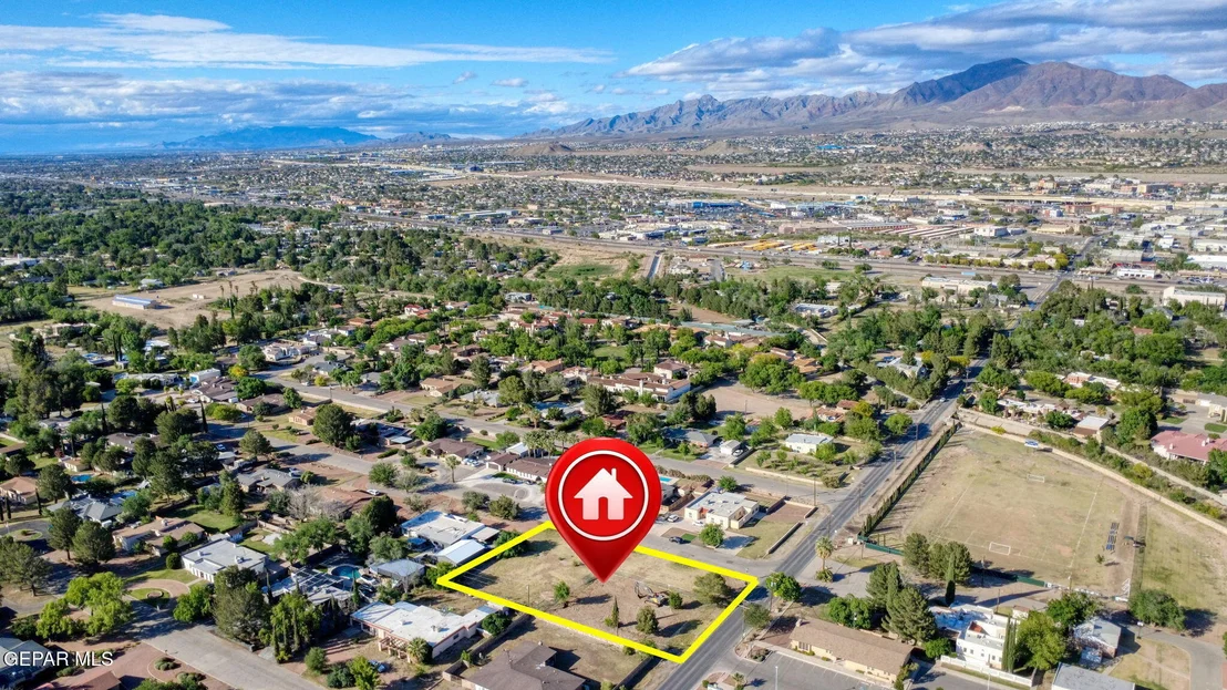 Photo of 425 W SUNSET Road