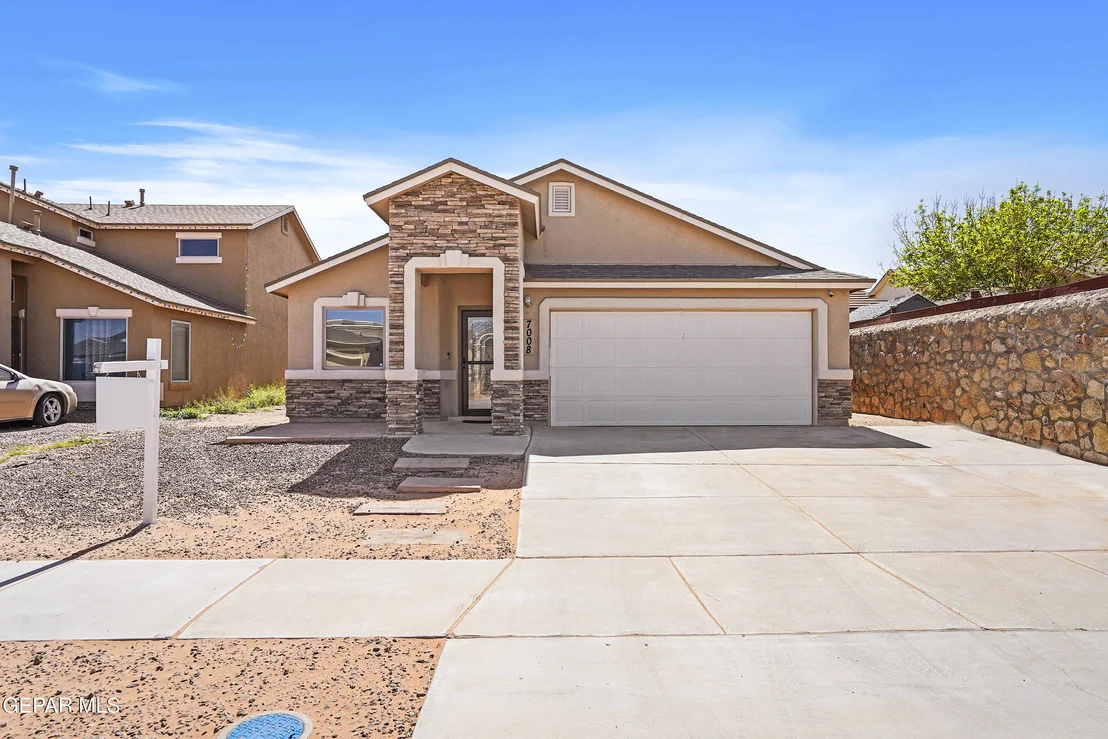 Photo of 7008 RED MAN Drive