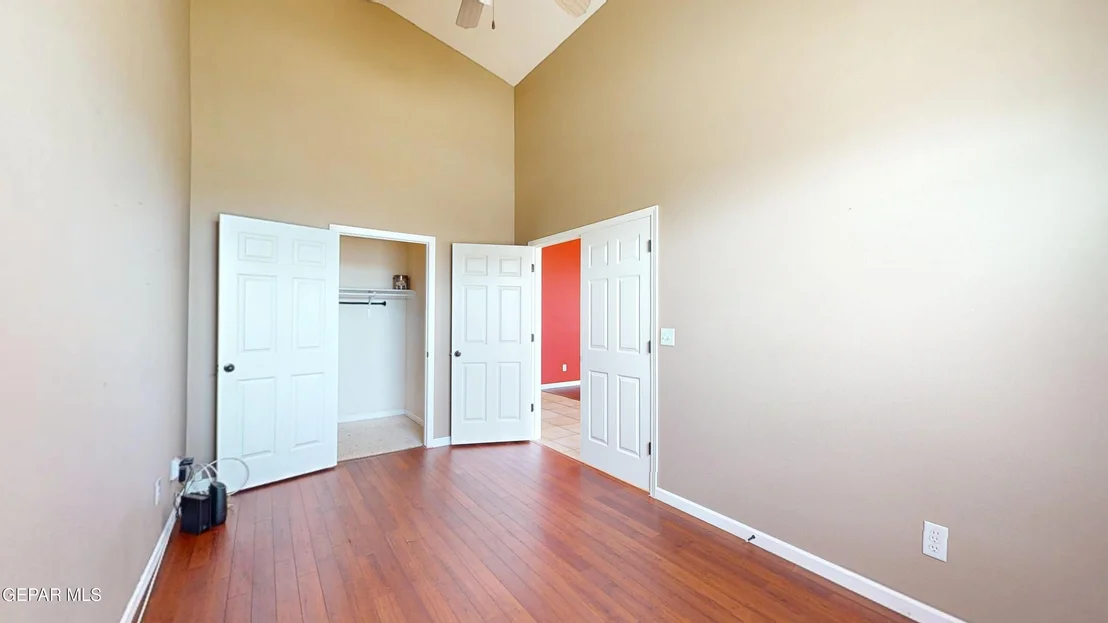 Photo of 820 La Florida Drive