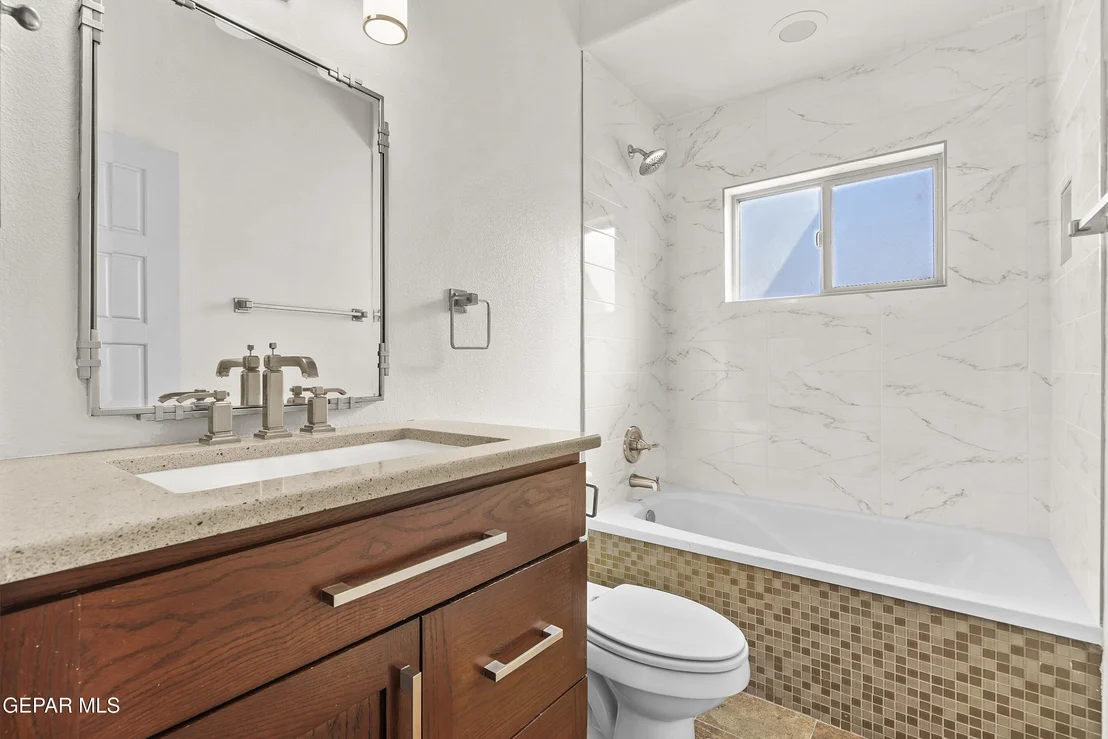 Photo of 6241 FRANKLIN RIDGE Drive