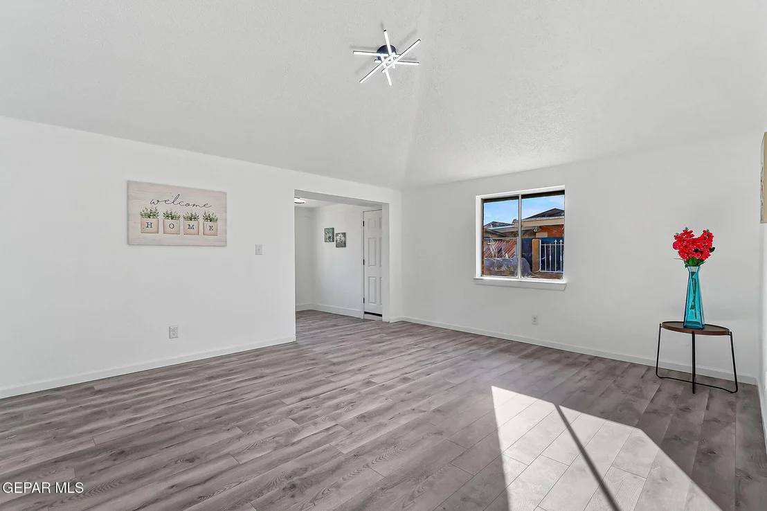 Photo of 8433 INDEPENDENCE Drive
