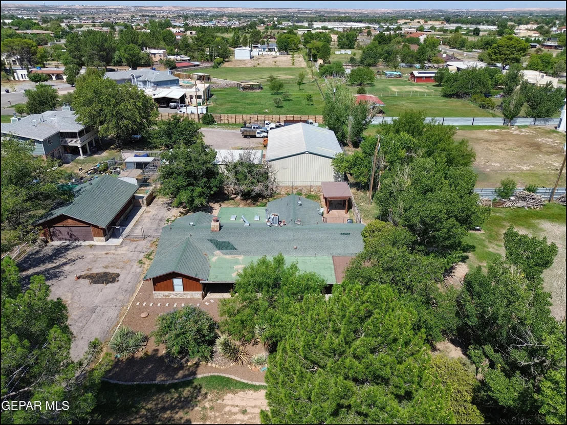 Photo of 6525 UPPER VALLEY Road