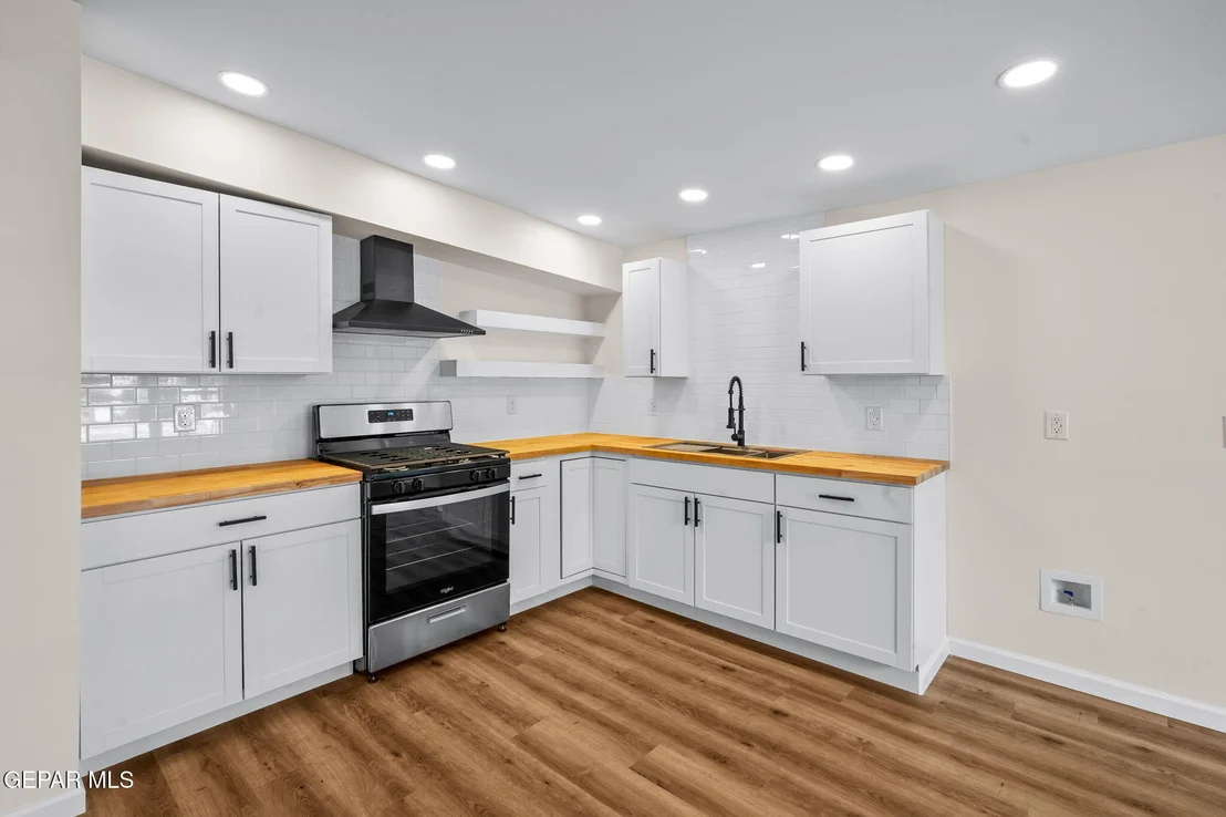 Photo of 244 Link Drive