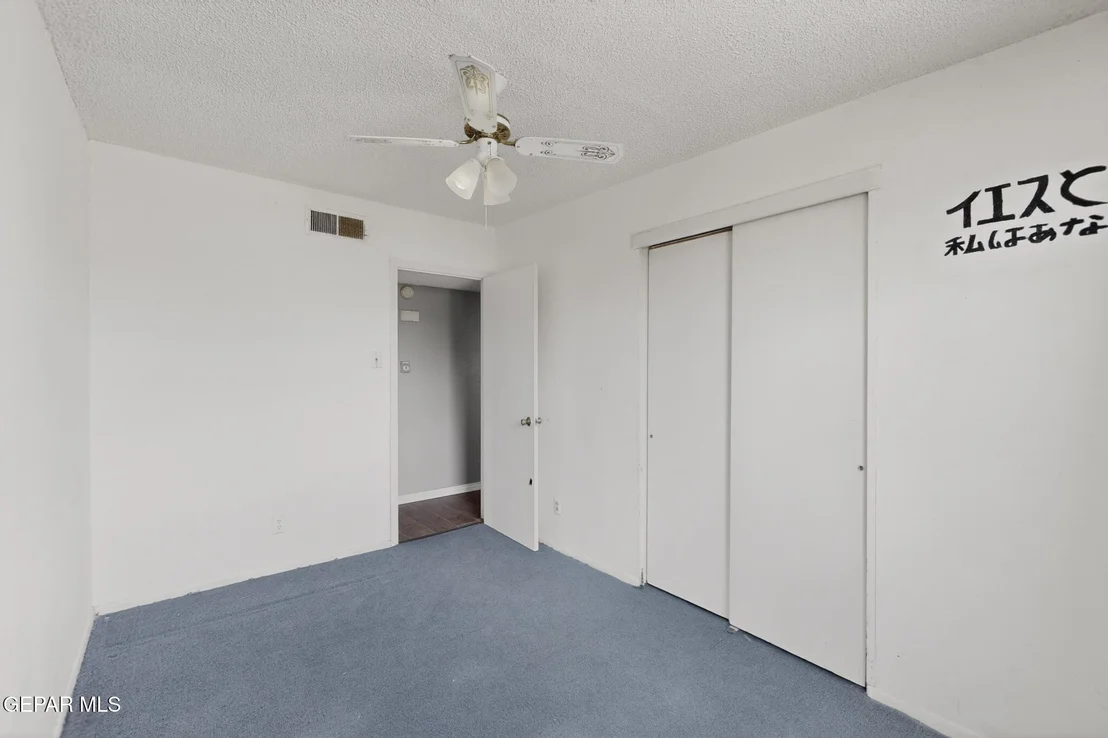 Photo of 917 MARIGOLD Way