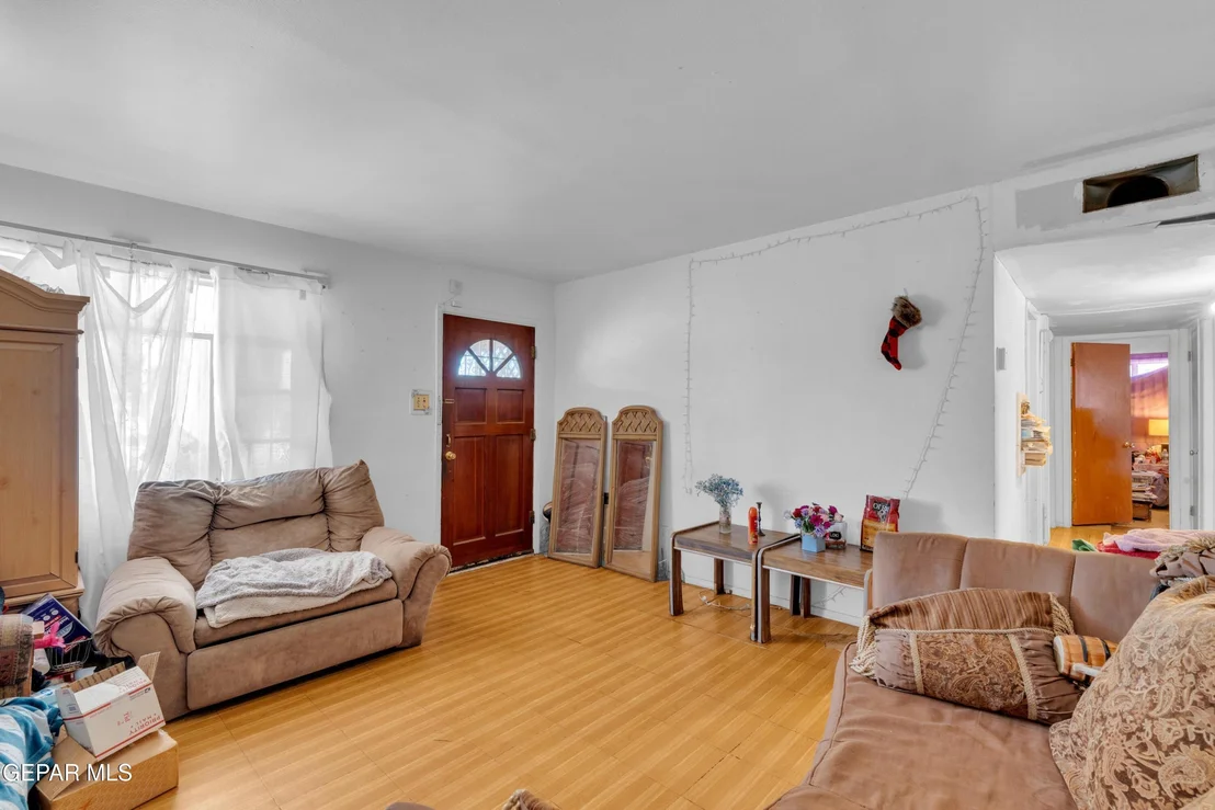 Photo of 306 Cadwallader Drive
