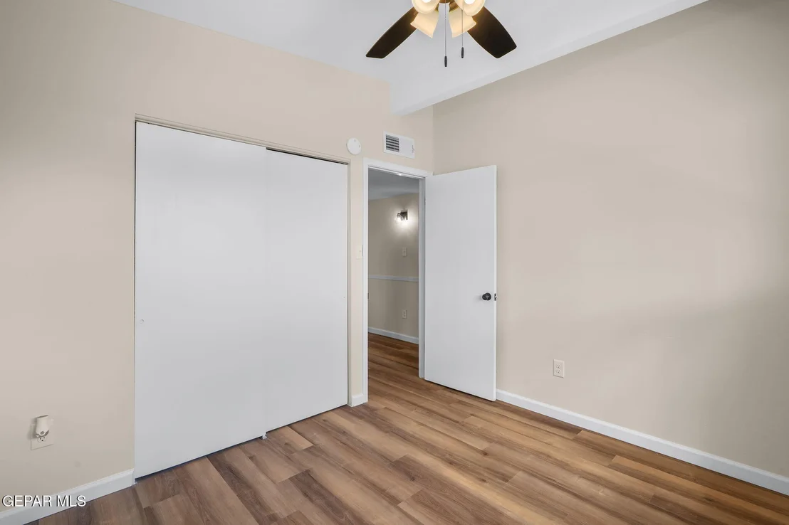 Photo of 5116 Anchorage Avenue
