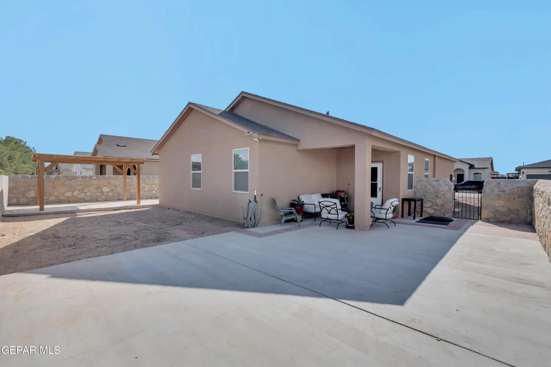 Photo of 444 SUN TEMPLE Road