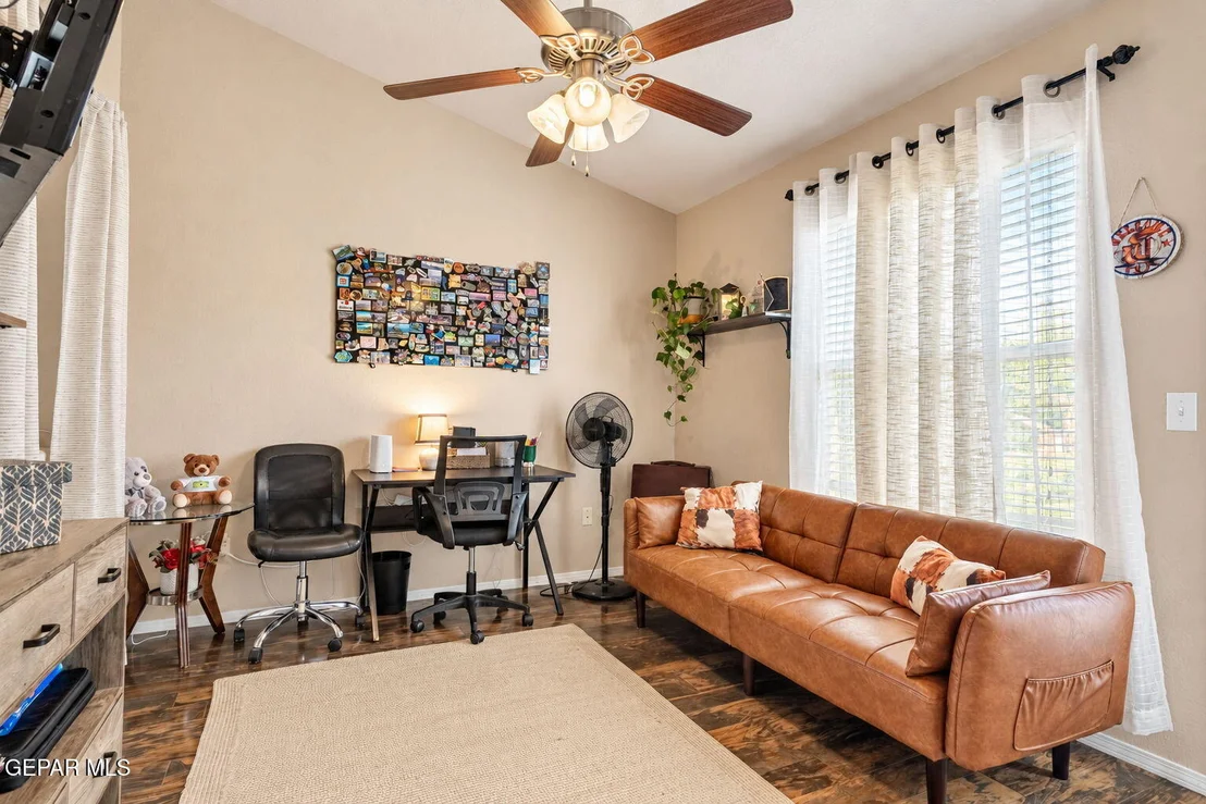 Photo of 12284 GOLDEN SUN Drive