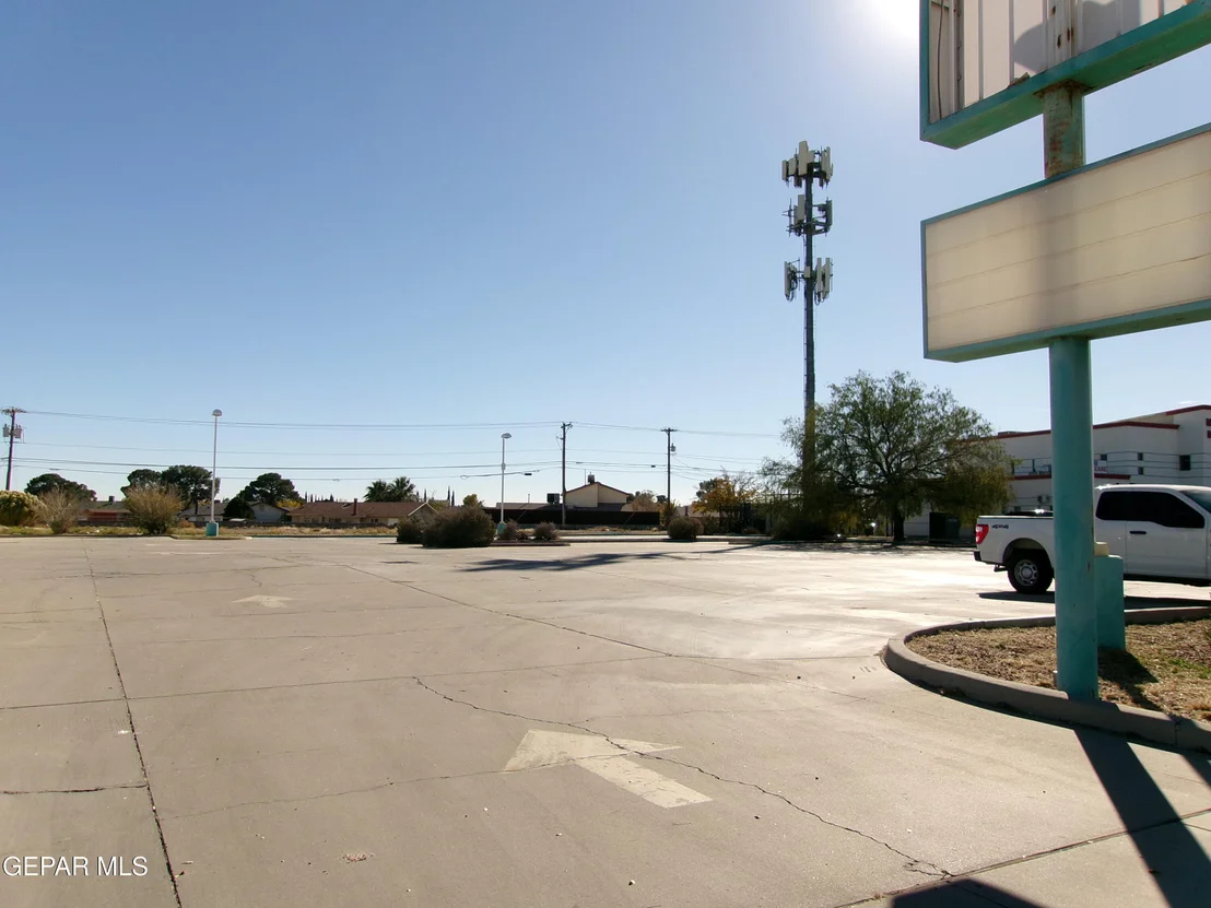 Photo of 3026 TRAWOOD