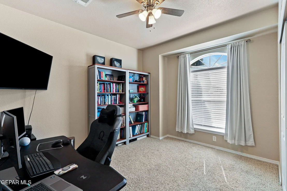 Photo of 7309 MESQUITE FLOR Drive