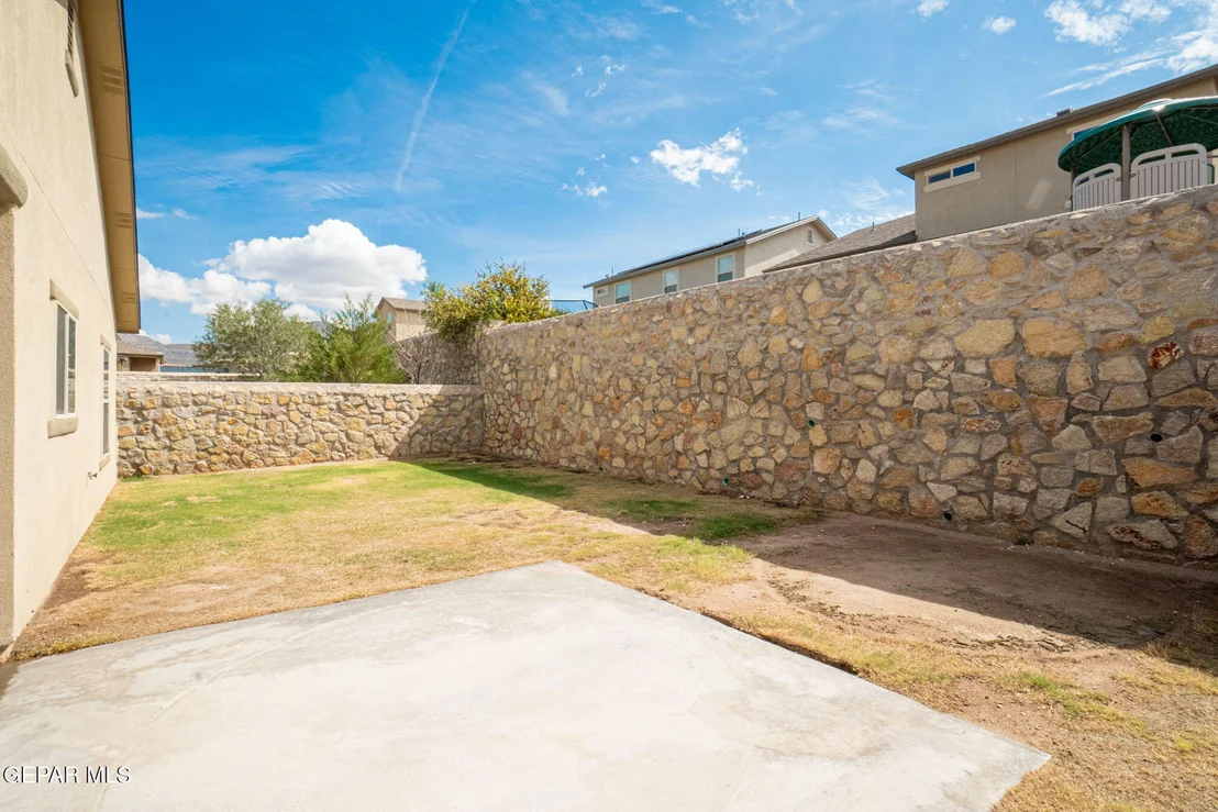 Photo of 7448 GLACIER Drive