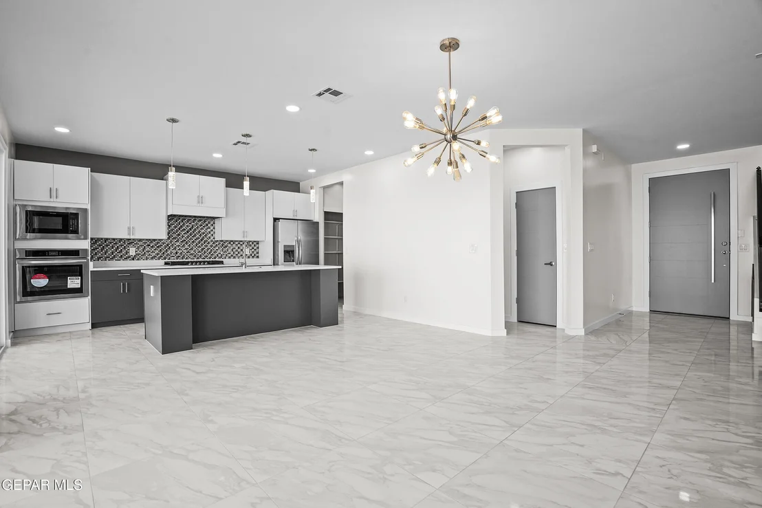 Photo of 12705 PERSISTENCE Avenue