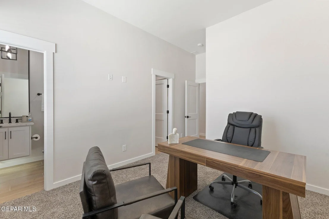 Photo of 1425 DYLAN Place