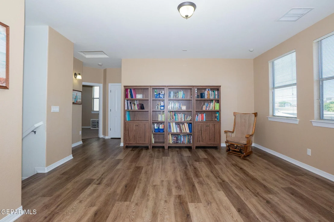 Photo of 12336 STANSBURY Drive