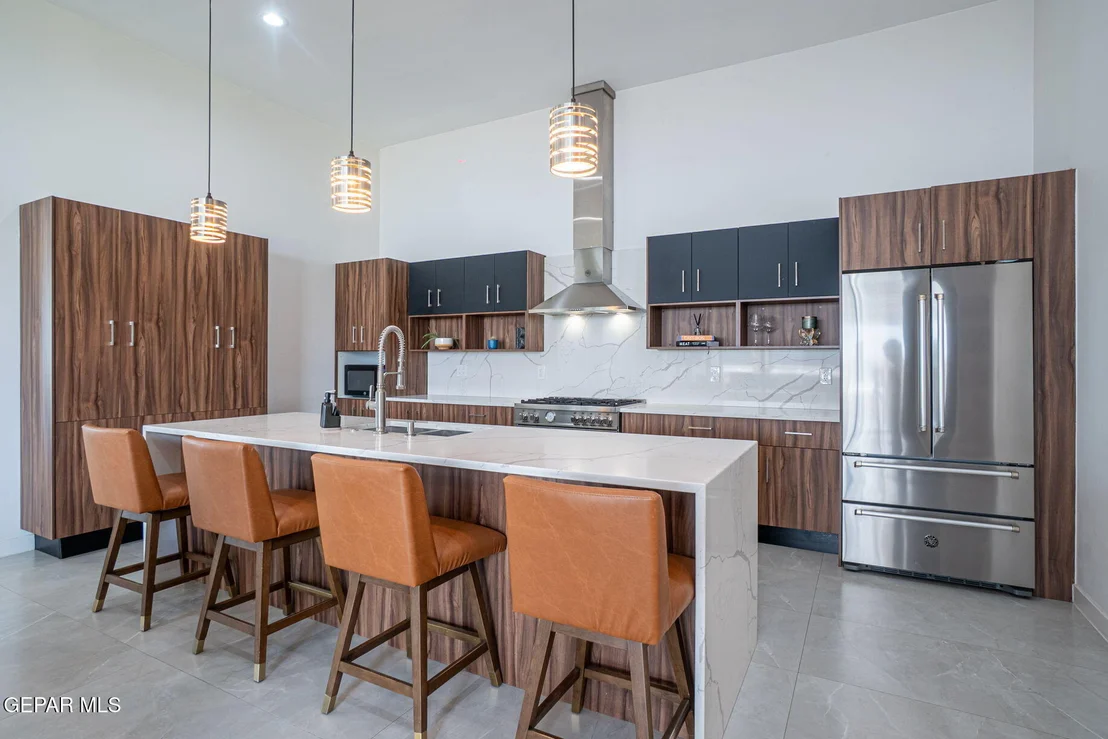 Photo of 316 RIO PINSAQUI Court