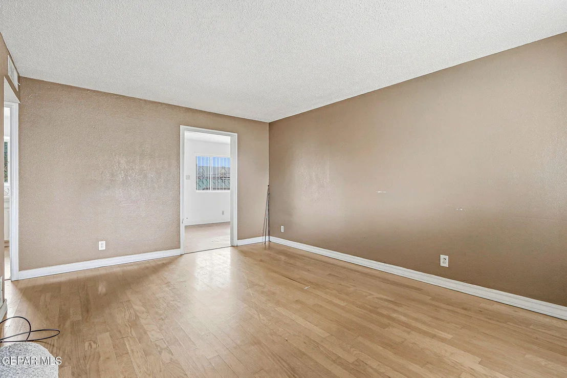 Photo of 5852 STURGEON Drive