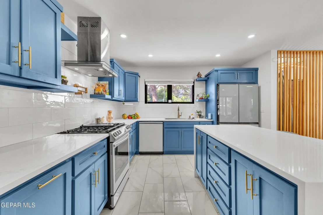 Photo of 308 Bird Avenue