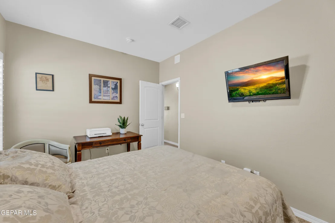 Photo of 6068 RIVET Place