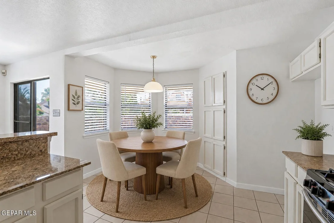 Photo of 7109 OVAL ROCK Drive