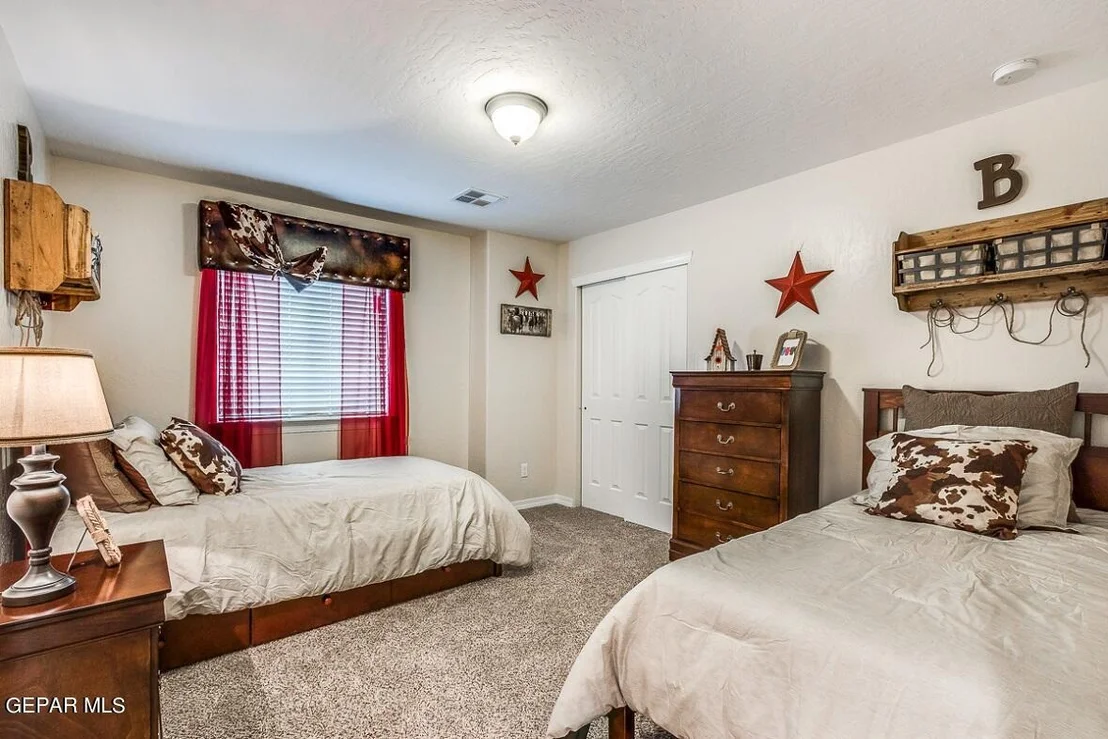Photo of 10712 Aaron Street