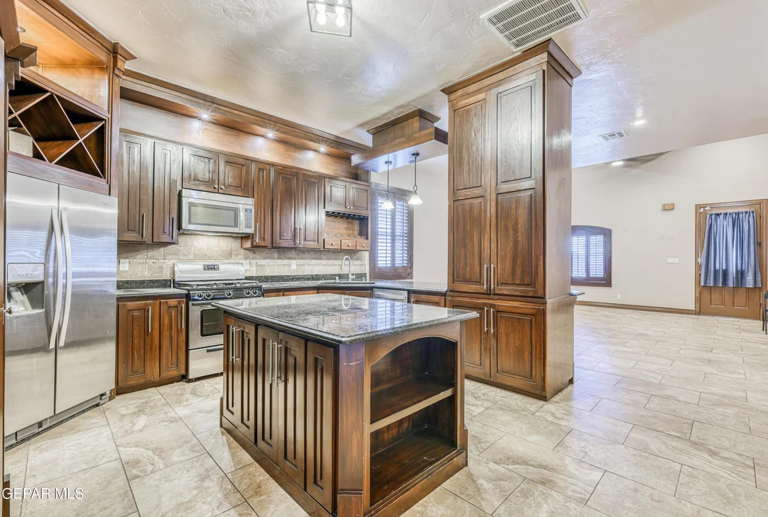 Photo of 3150 HIDDEN CREEK Drive