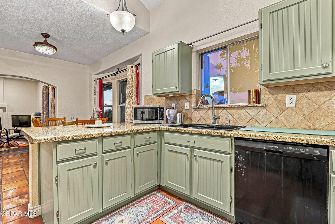 Photo of 6429 FRANKLIN RIDGE Drive