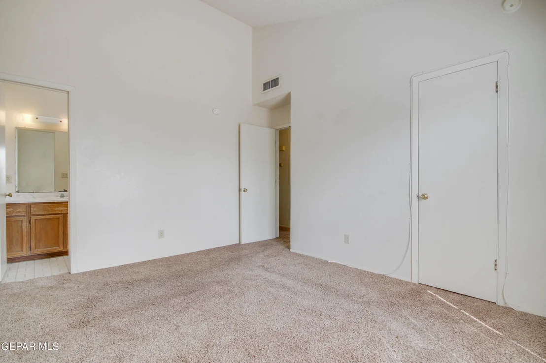 Photo of Unit B at 3429 RISNER Place