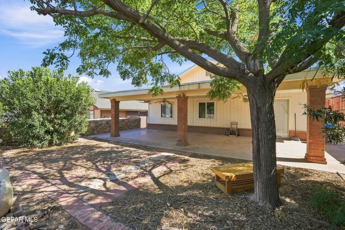 Photo of 12511 Flora Alba Drive