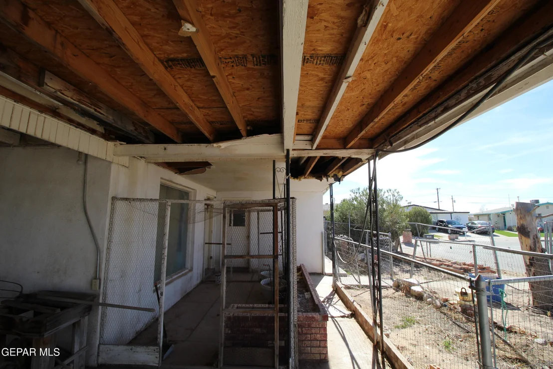 Photo of 148 PACIFIC Drive