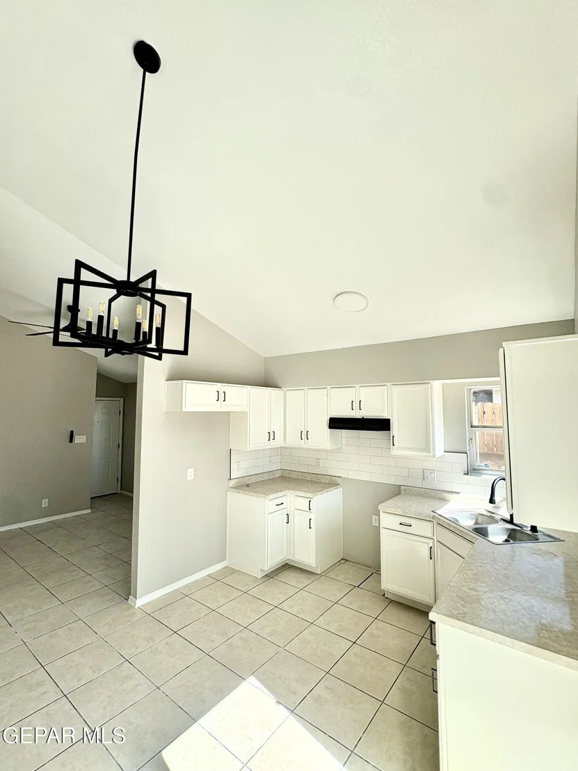 Photo of 663 Danube Drive