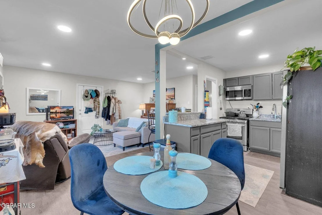 Photo of 9301 SALISBURY Drive