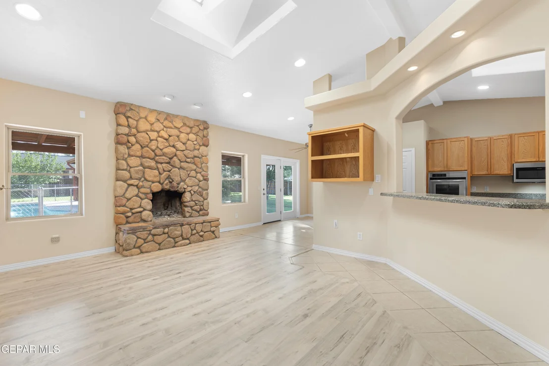 Photo of 1207 FIGHTING BUCK Avenue