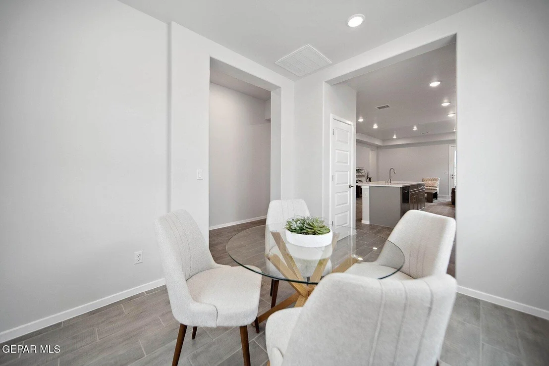Photo of 14009 Thunder Sky Avenue