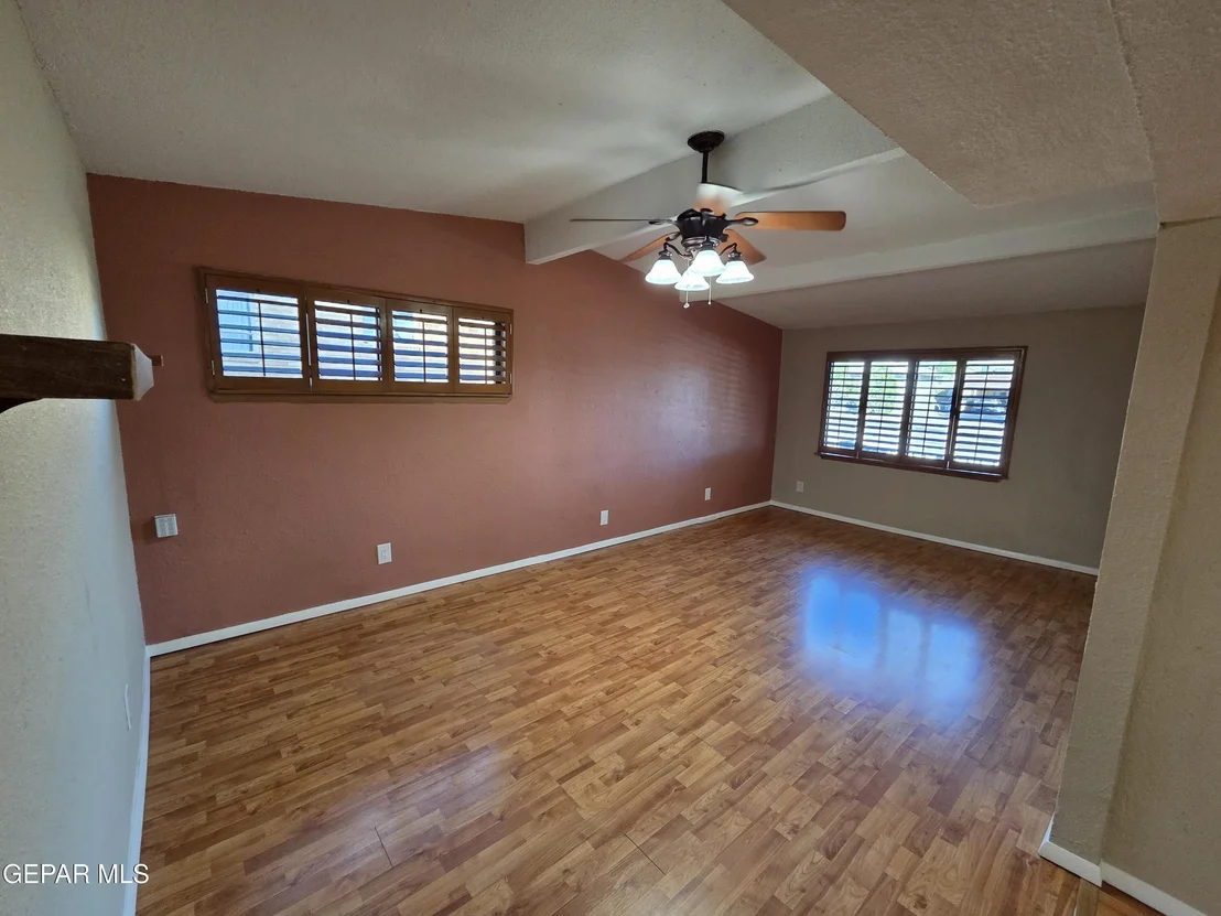 Photo of 4249 CANTERBURY Drive