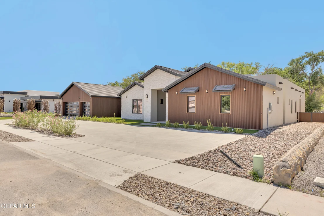 Photo of 6407 CADENCE RIVER Drive