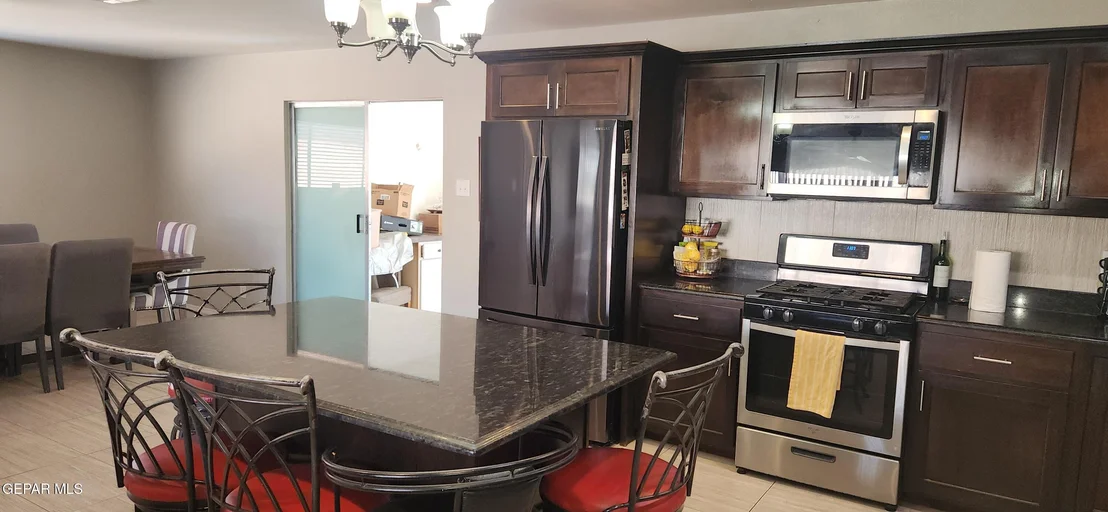 Photo of 248 VIKING Drive