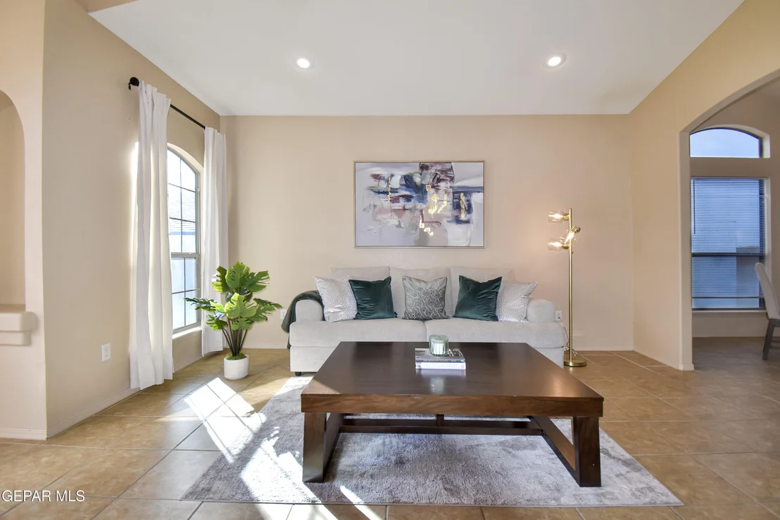Photo of 6337 Franklin Gate Drive